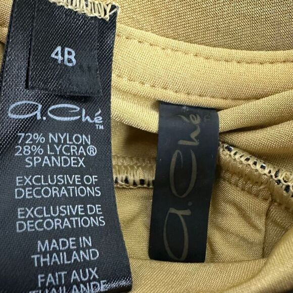 A. Che Luna Maillot Onyx-Feather One-Piece 4B NEW - Picture 10 of 12